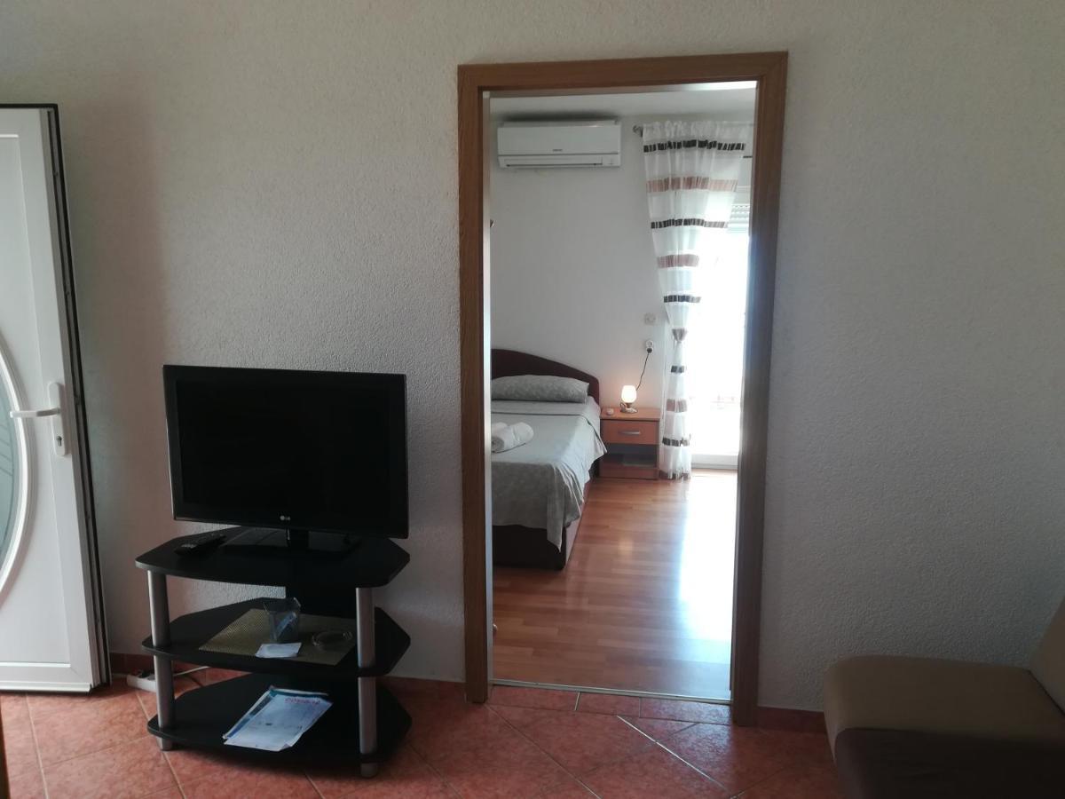 Apartman Lidija Ciovo Trogir Exterior foto