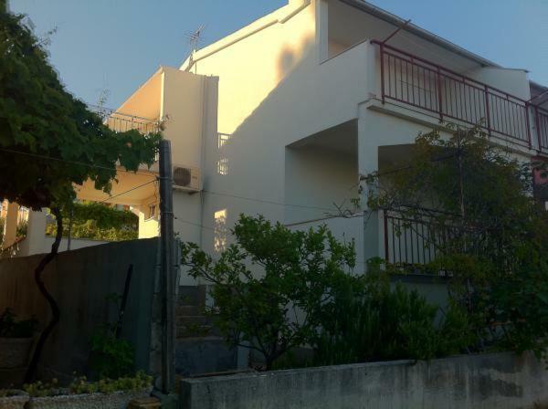 Apartman Lidija Ciovo Trogir Exterior foto